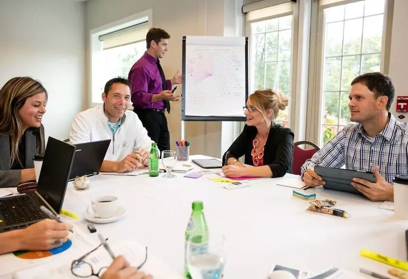 渡假胜地 Lodge Geneva National