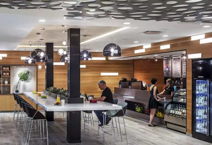 渡假胜地 Lodge Geneva National