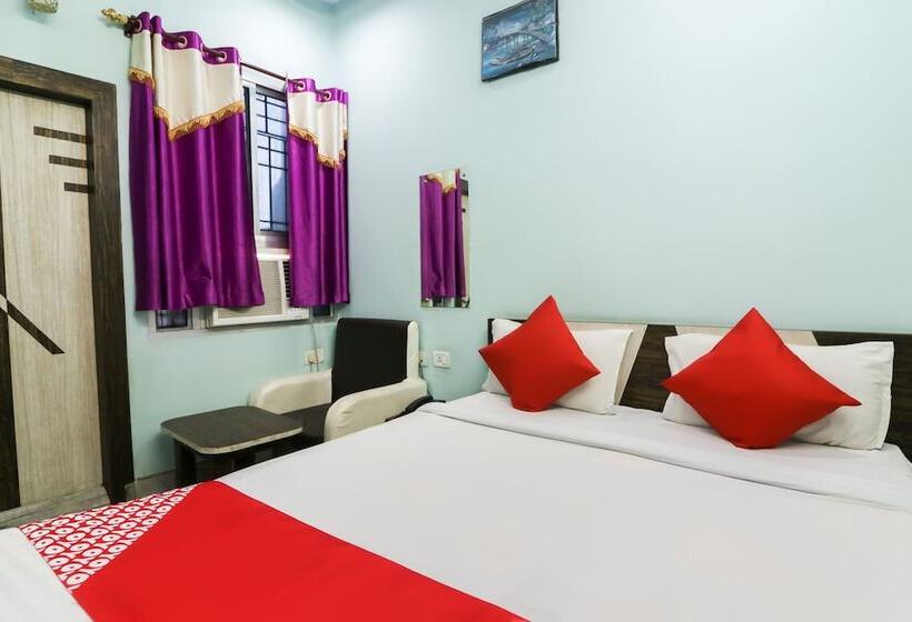 Flagship Hotel Neelkanth