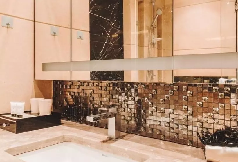 Guangzhou Y&w Service Apartment