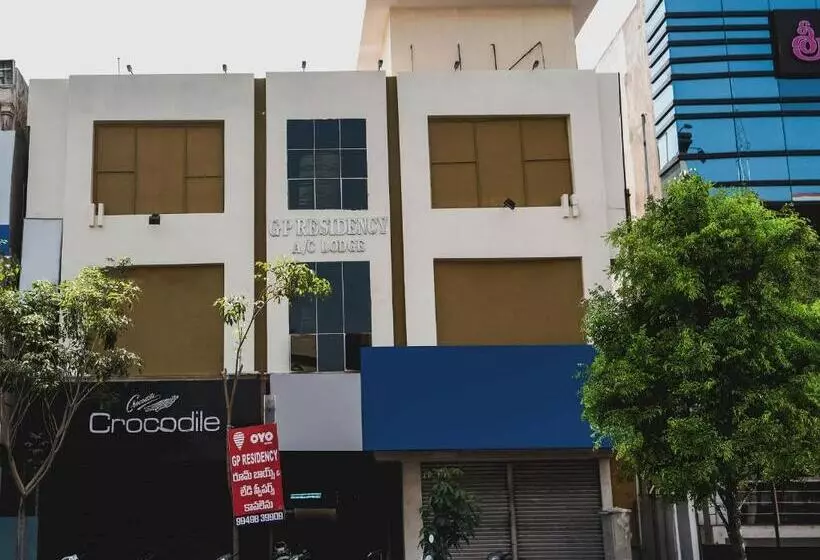 Hotelli G P Residency By Oyo Rooms