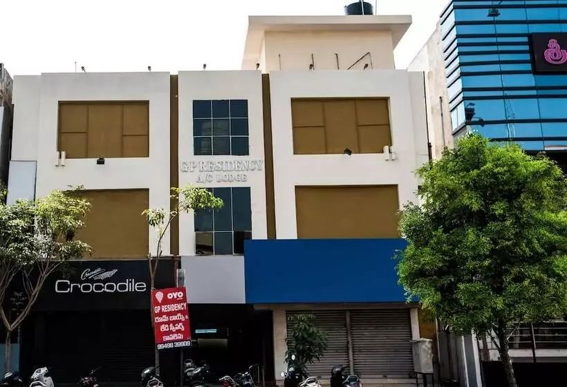 Hotelli G P Residency By Oyo Rooms