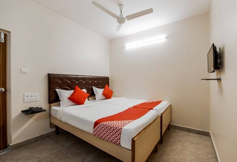 هتل G P Residency By Oyo Rooms