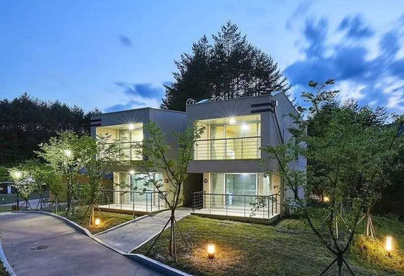 Hotelli Geumgangsong Ecorium