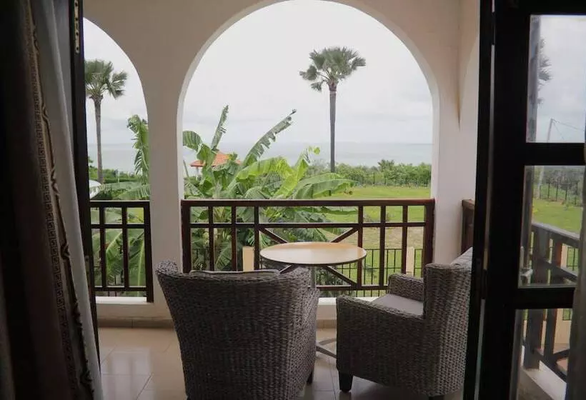 هتل Harmony Resort Boutique