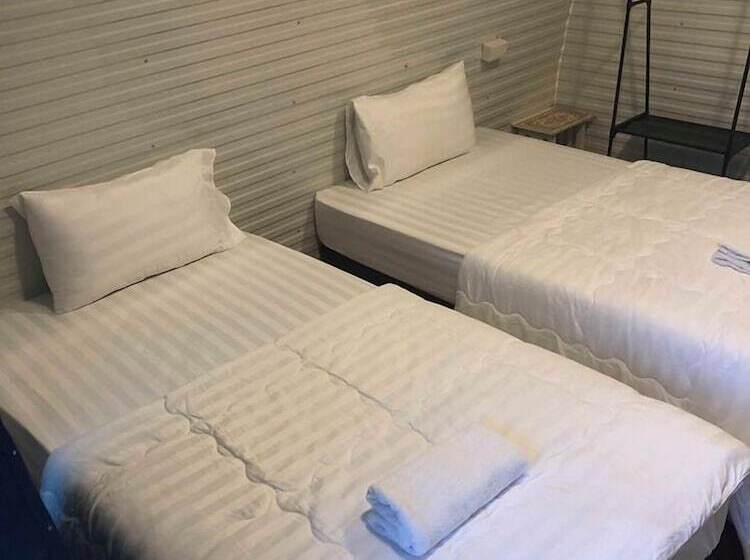 هتل Inboxhome Resort