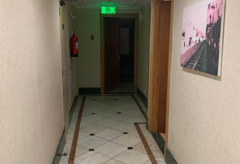 هتل Manarat Al Taj