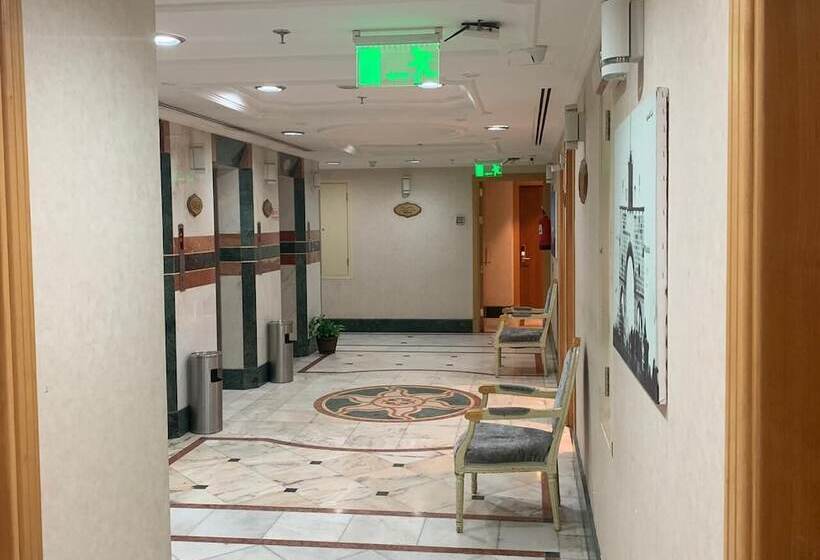 هتل Manarat Al Taj