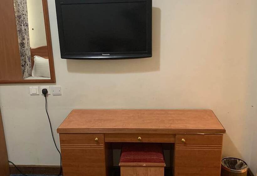 هتل Manarat Al Taj