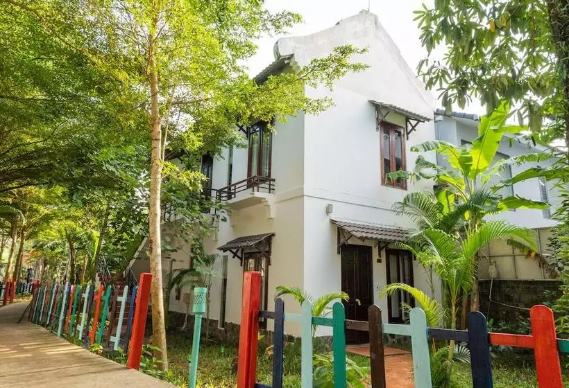 هتل Mimosa Premier Phu Quoc Resort