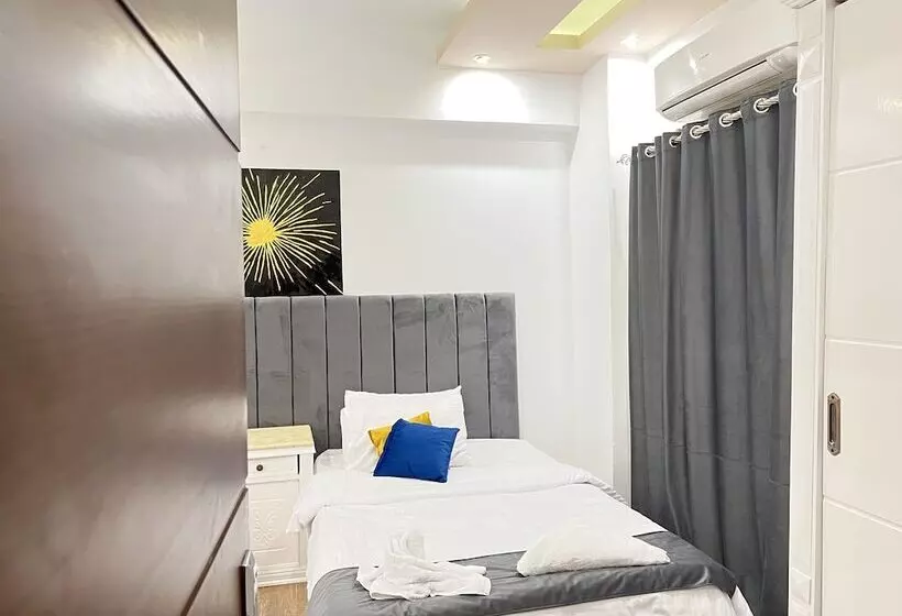 هتل Pyramids Top Inn