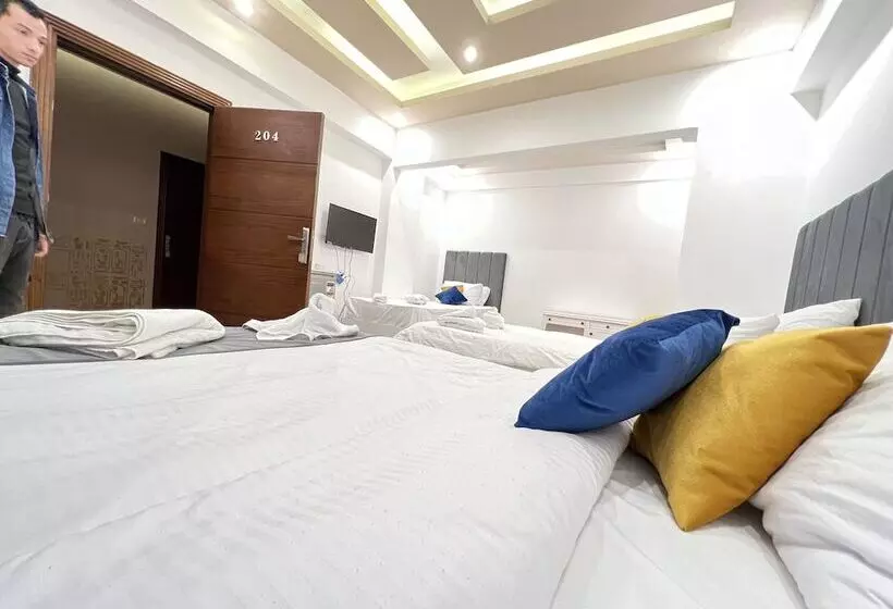 هتل Pyramids Top Inn