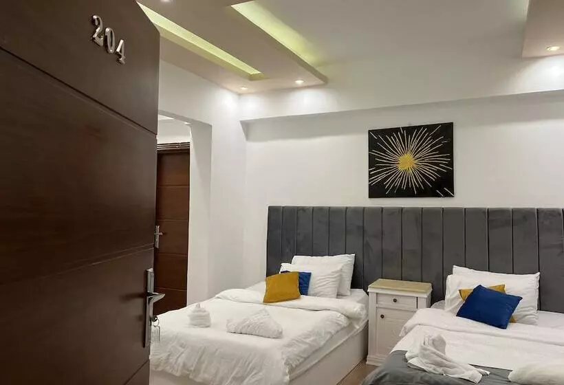 هتل Pyramids Top Inn