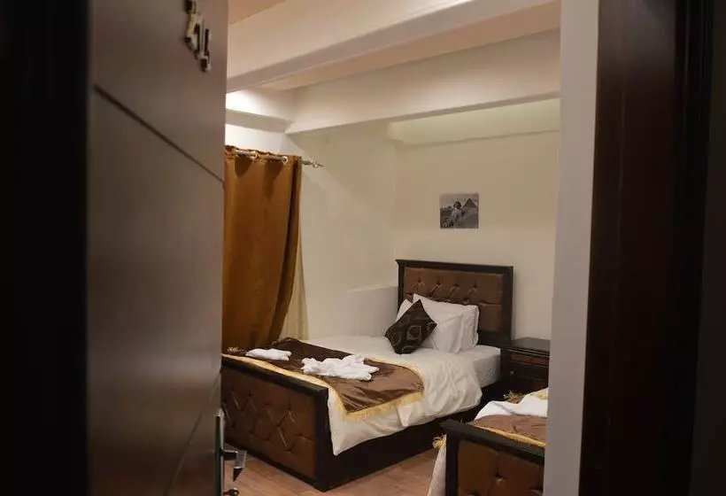 هتل Pyramids Top Inn