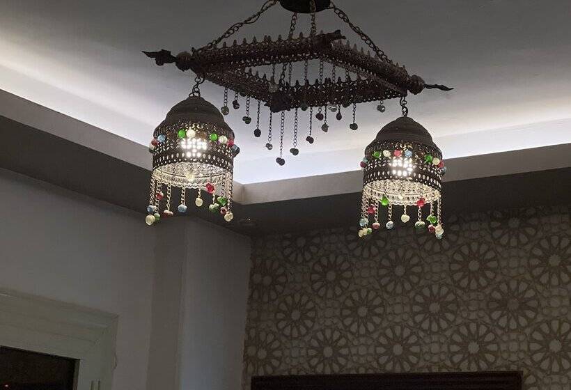 هتل Pyramids Top Inn