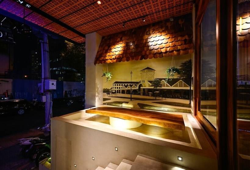 هتل Sky Gem Central