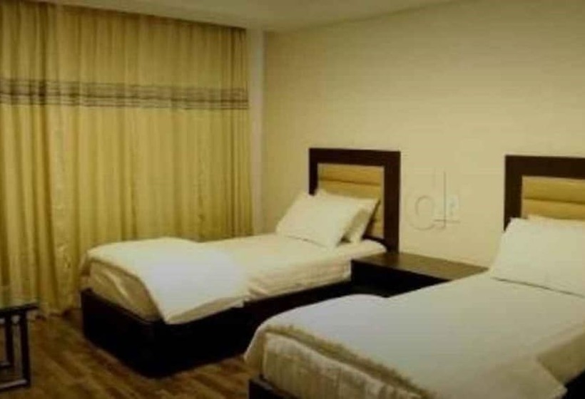 هتل Swarnaa Paradise