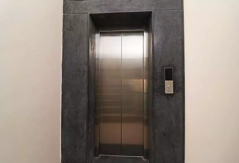 هتل Vizima Crossroard 45