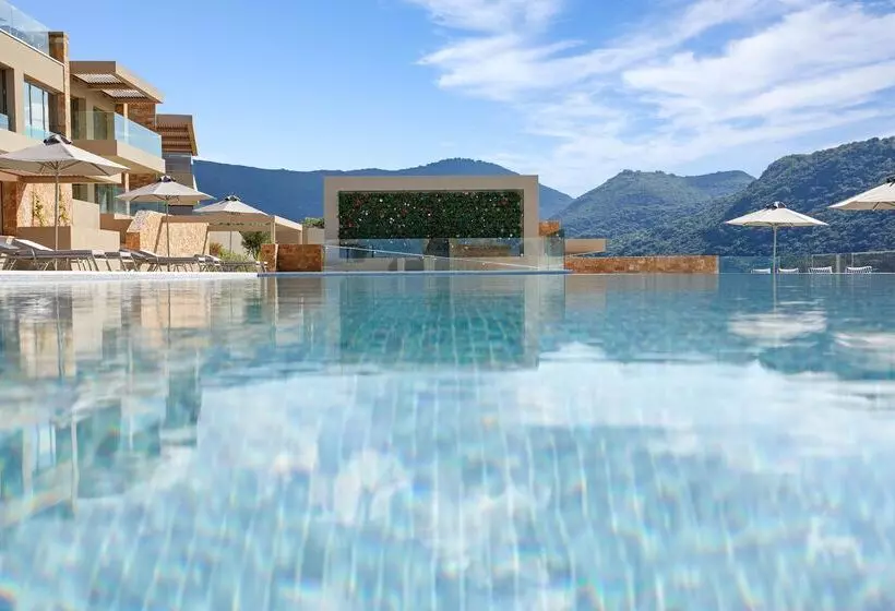 Lomakeskus Elix, Mar Bella Collection