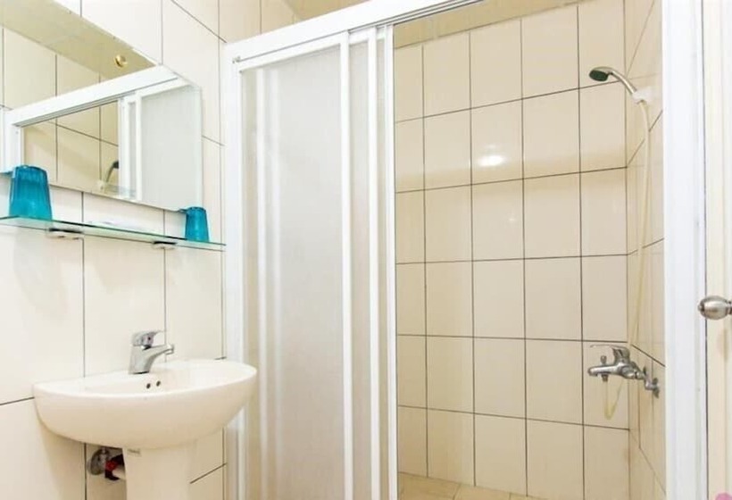 تختخواب و صبحانه Kenting Trail Villa