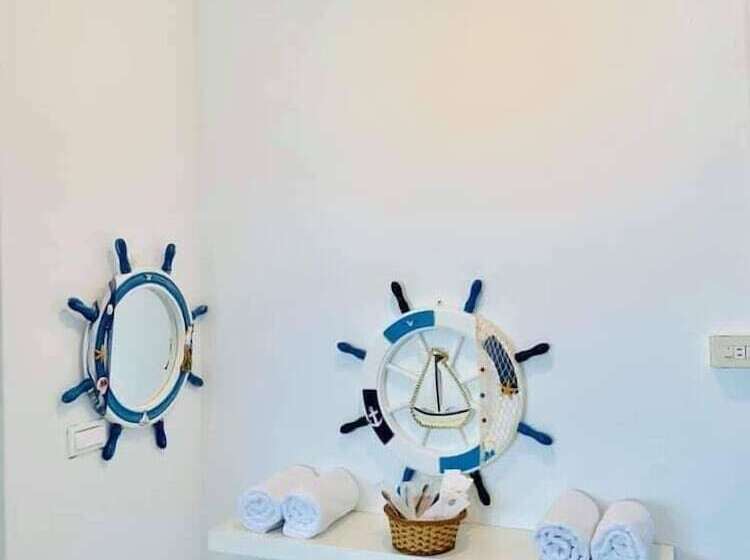 تختخواب و صبحانه Kenting Trail Villa