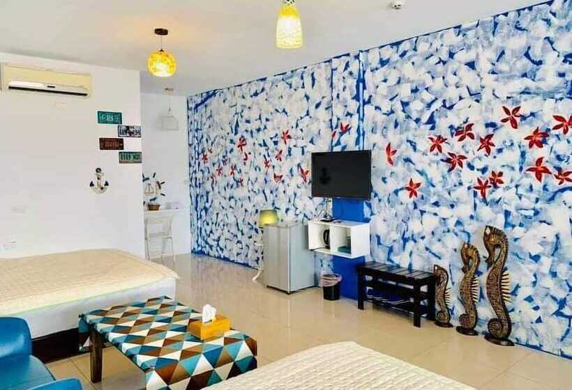 تختخواب و صبحانه Kenting Trail Villa