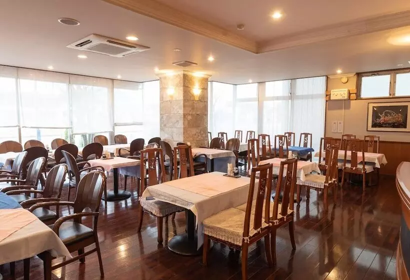 Hotelli Castle Inn Tsu