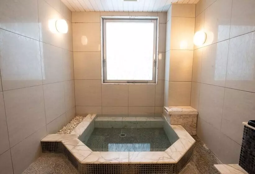 Hotelli Castle Inn Tsu