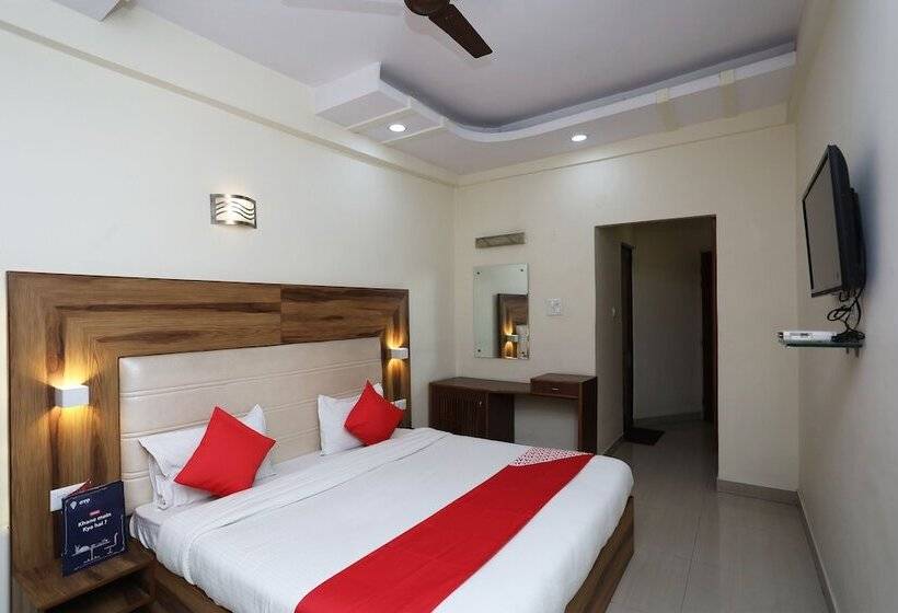 هتل Kesar Palace By Oyo Rooms