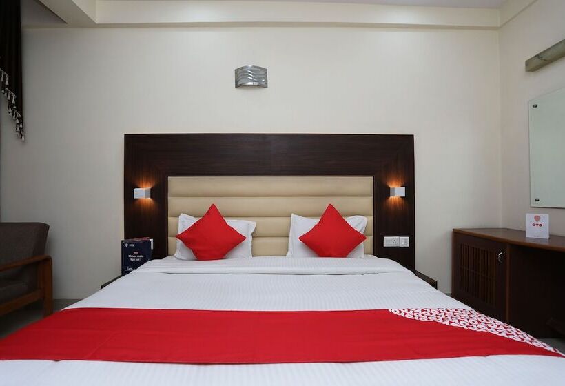 هتل Kesar Palace By Oyo Rooms