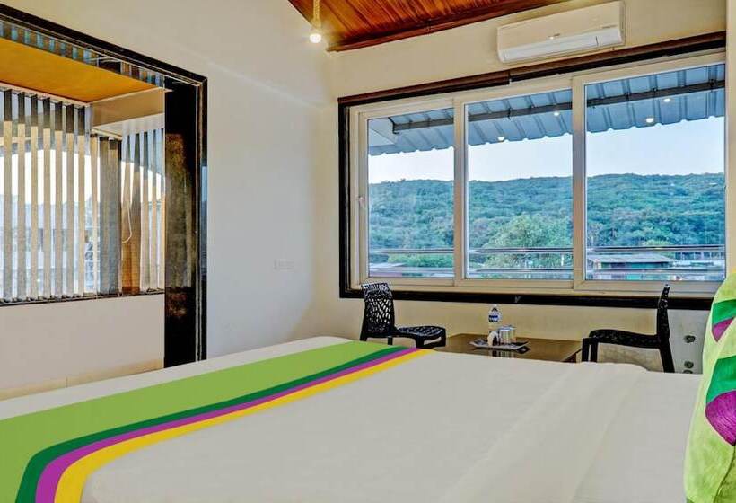 هتل Lake Paradise Mahabaleshwar