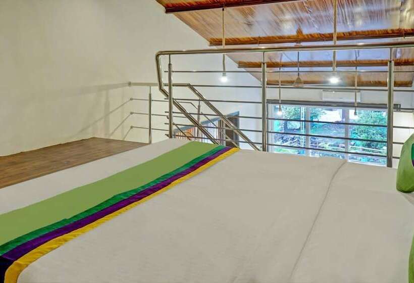 هتل Lake Paradise Mahabaleshwar