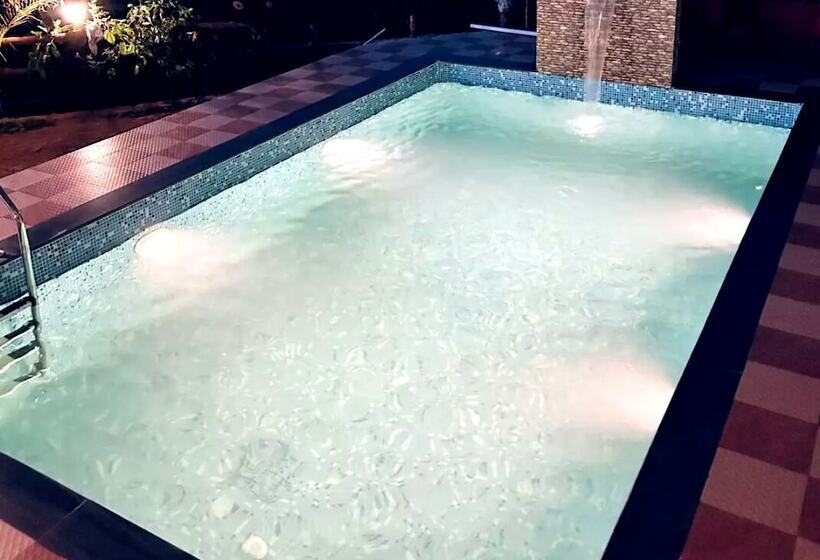 هتل Lake Paradise Mahabaleshwar