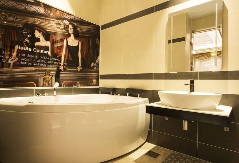 فندق Myeongpum Drive In