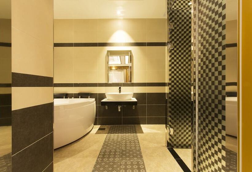 فندق Myeongpum Drive In