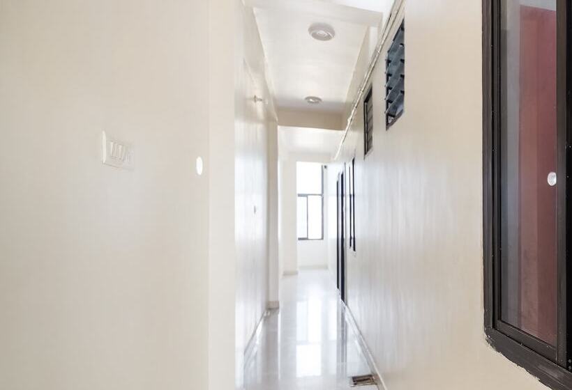 Hotel Ravi Palace By Oyo Rooms