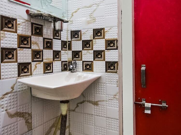 Hotel Ravi Palace By Oyo Rooms