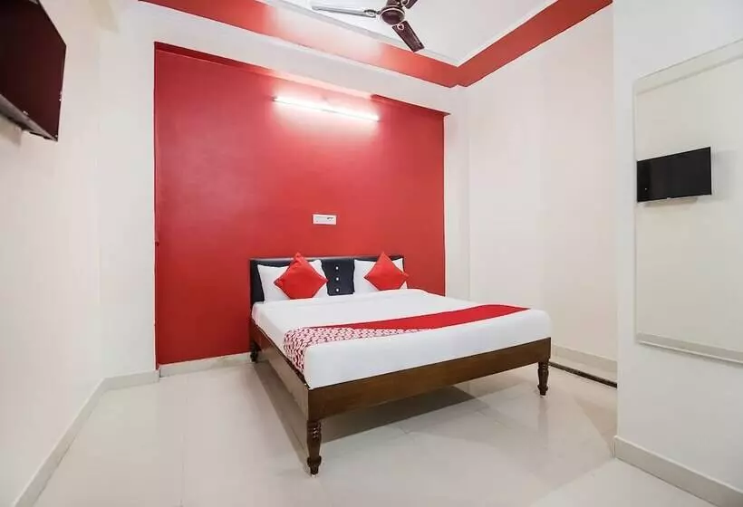 Hotelli Ravi Palace By Oyo Rooms