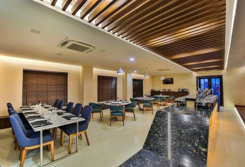 فندق The Royal Grand