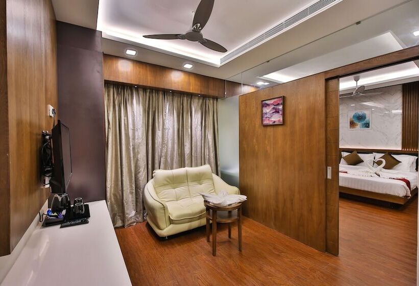 فندق The Royal Grand