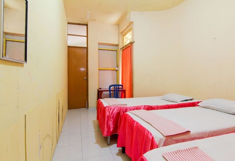 Отель Wisma Theblossom