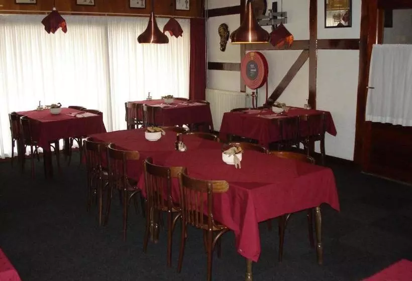 Hotelli Hcr De Tukker