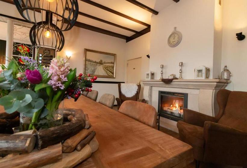 B&b Hotel Gasthoeve Het Valkennest