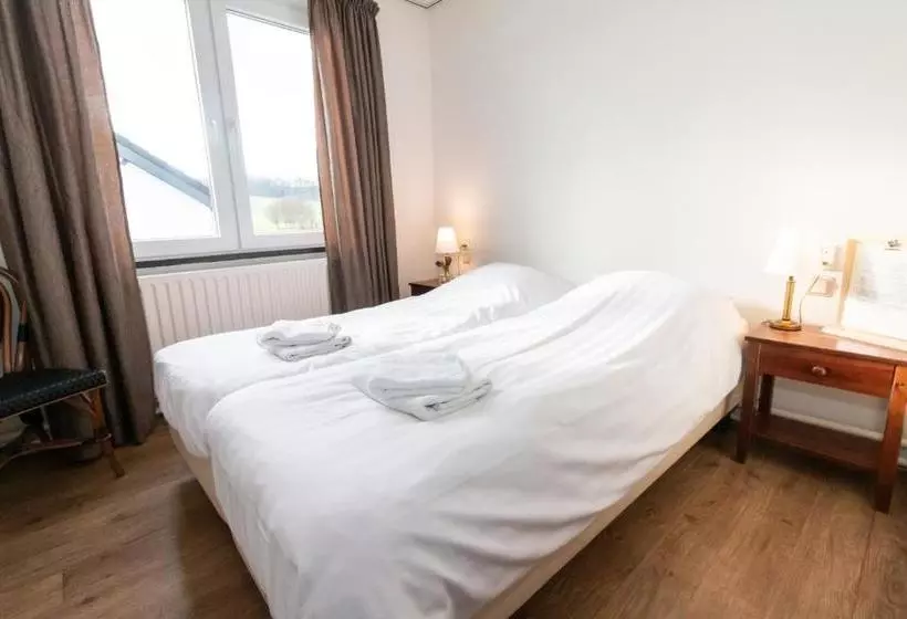 B&b Hotel Gasthoeve Het Valkennest