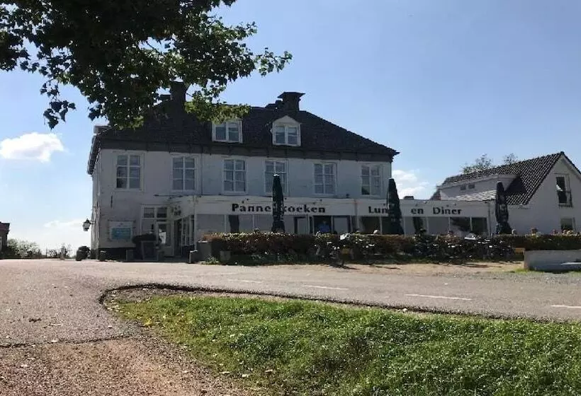 ホテル T Veerhuys