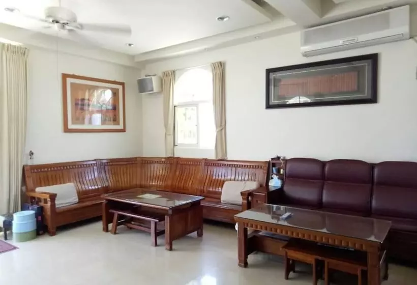 تختخواب و صبحانه Long Beach Private Lodging