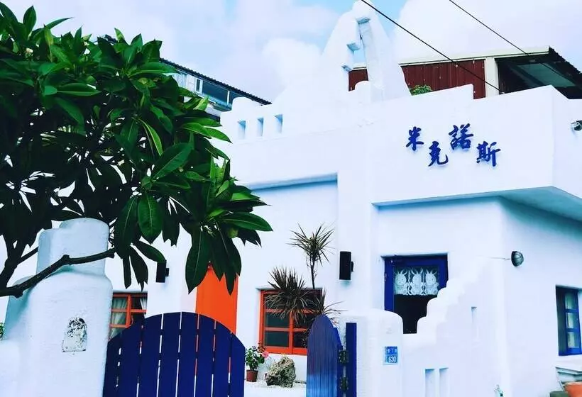 تختخواب و صبحانه Mykonos