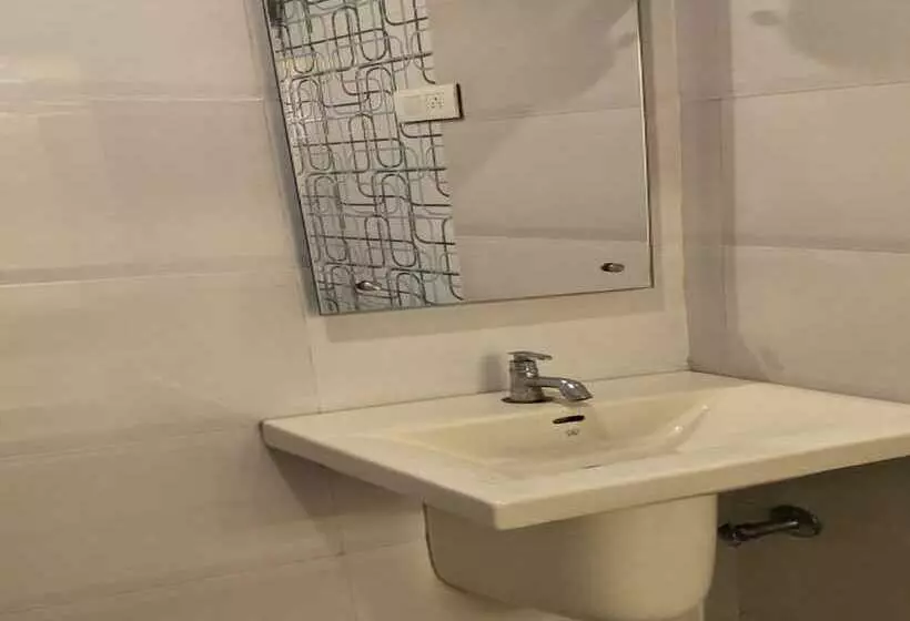 Hotelli O Admire Suit