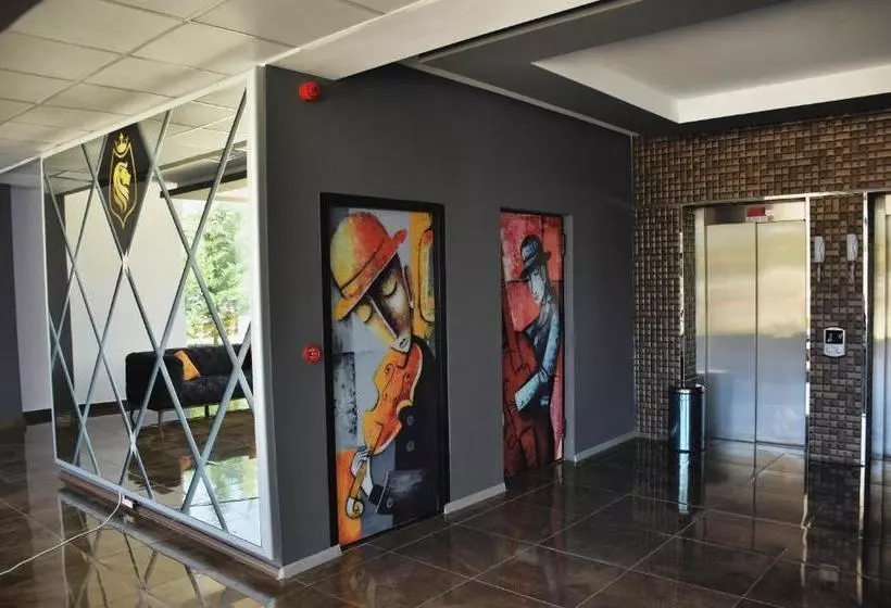 هتل Cam Kule Airport Residence