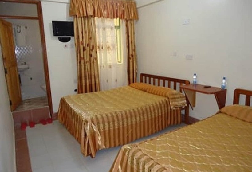 هتل Kings Meat World